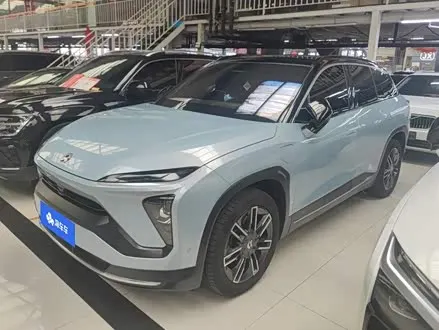 NIO ES6 2020