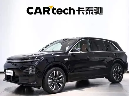 LI AUTO L6 2025