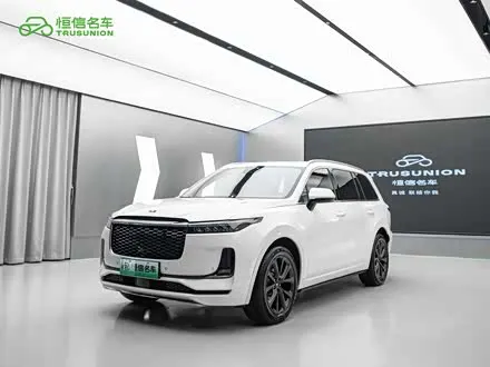 LI AUTO ONE 2021