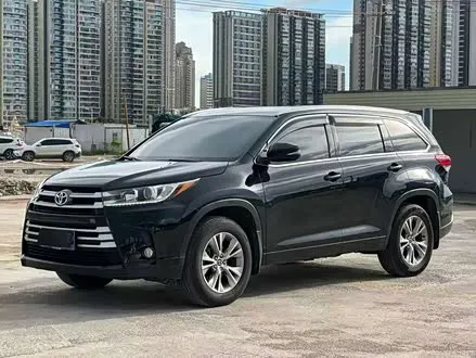TOYOTA HIGHLANDER — из Китая под ключ