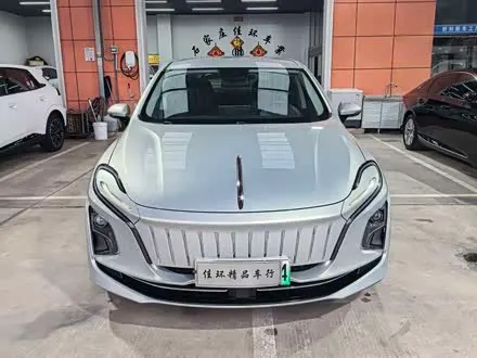 HONGQI E-QM5 2022