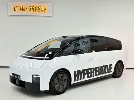 LI AUTO MEGA 2025