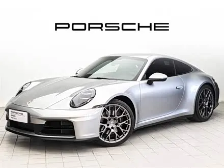 PORSCHE 911 2025