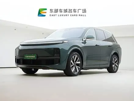 LI AUTO L8 2023