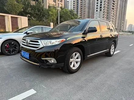 TOYOTA HIGHLANDER 2012 — 130 000 км, Китай — под ключ — фото 1