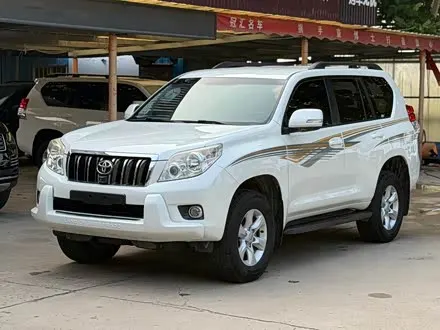 TOYOTA PRADO 2010 — 200 000 км, Китай — под ключ — фото 1