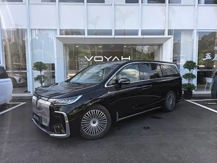 VOYAH DREAMER 2025
