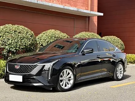 CADILLAC CT5 2024 — 23 000 км, Китай — под ключ — фото 1
