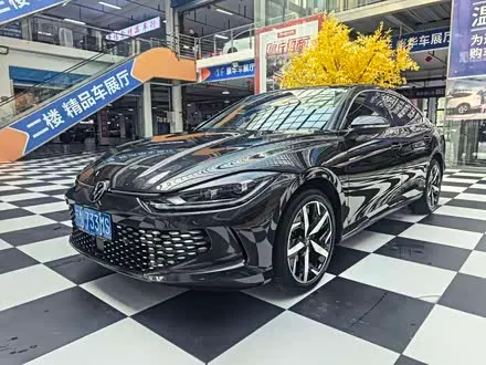 VOLKSWAGEN LAMANDO — из Китая под ключ