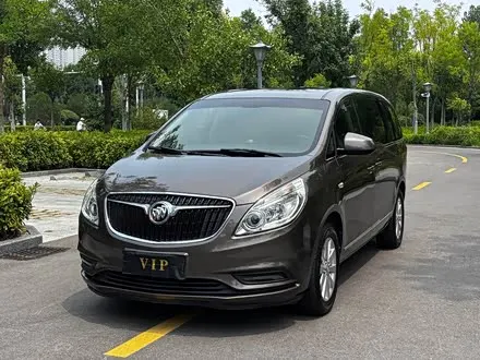 BUICK GL8 — из Китая под ключ