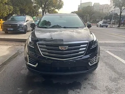 CADILLAC XT5 — из Китая под ключ