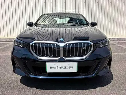 BMW I5 2025