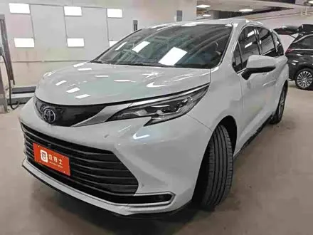 TOYOTA SIENNA — из Китая под ключ