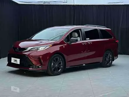 TOYOTA SIENNA 2015 — 95 000 км, Китай — под ключ — фото 1