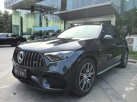 MERCEDES-BENZ GLC AMG 2025