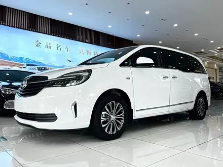 BUICK GL8 — из Китая под ключ