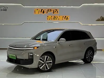 LI AUTO L6 2024