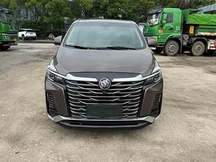 BUICK GL8 — из Китая под ключ