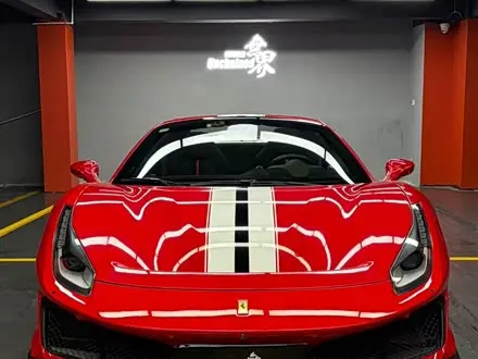 FERRARI 488 2019
