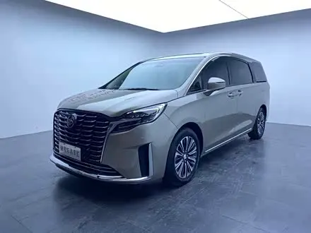 BUICK GL8 — из Китая под ключ