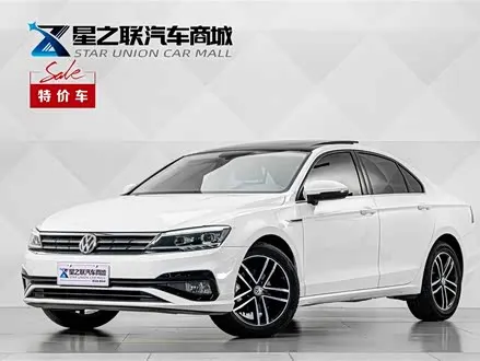 VOLKSWAGEN LAMANDO 2019