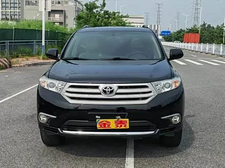 TOYOTA HIGHLANDER 2012