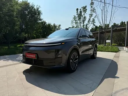 LI AUTO L6 — из Китая под ключ