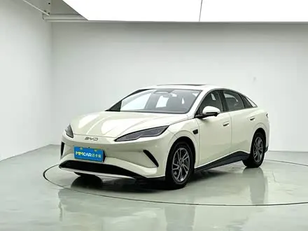 BYD SEAL 06 2025