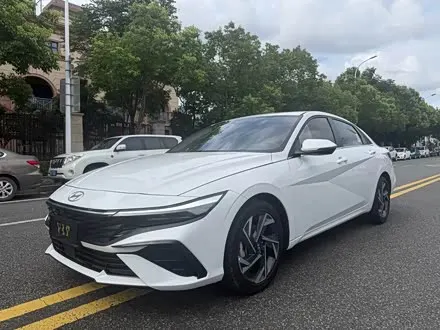 HYUNDAI ELANTRA 2023