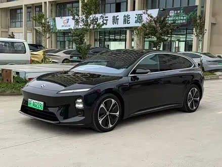 NIO ET5T 2025