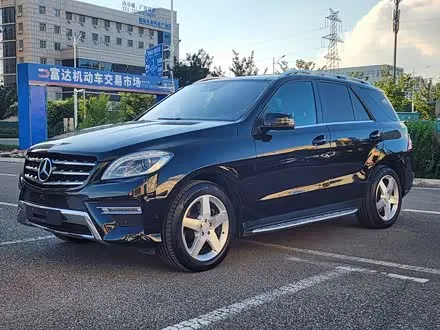 MERCEDES-BENZ M-CLASS 2012