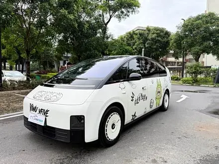 LI AUTO MEGA 2025