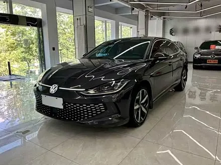 VOLKSWAGEN LAMANDO — из Китая под ключ