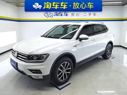 VOLKSWAGEN TIGUAN L 2017 — 84 200 км, Китай — под ключ — фото 1