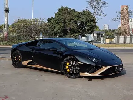 LAMBORGHINI HURACAN 2020