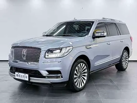 LINCOLN NAVIGATOR 2019