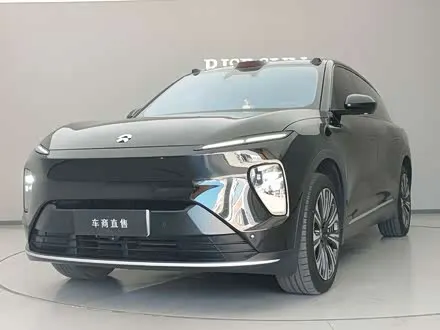 NIO ES8 2023