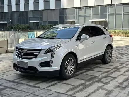 CADILLAC XT5 — из Китая под ключ