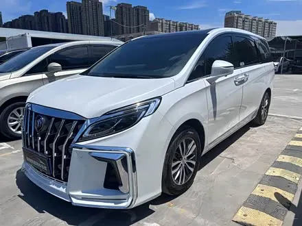 BUICK GL8 — из Китая под ключ
