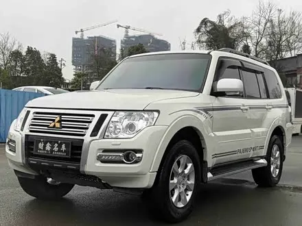 MITSUBISHI PAJERO — из Китая под ключ