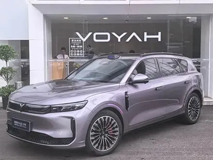VOYAH FREE 2025