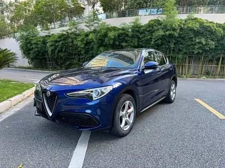 ALFA ROMEO STELVIO 2017 — 30 000 км, Китай — под ключ — фото 1