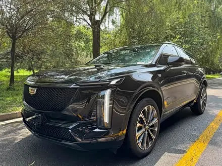 CADILLAC XT5 2026 — 3 000 км, Китай — под ключ — фото 1