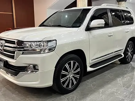 TOYOTA LAND CRUISER — из Китая под ключ