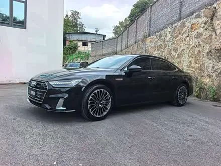 AUDI A7L 2025