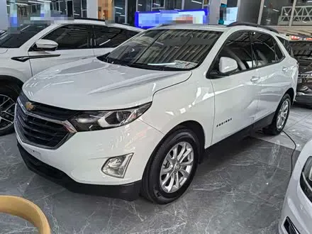 CHEVROLET EQUINOX 2019 — 49 000 км, Китай — под ключ — фото 1
