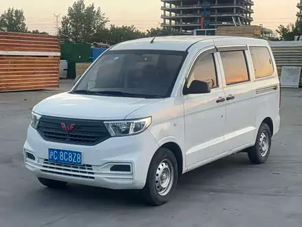 WULING HONGGUANG V 2021 — 19 000 км, Китай — под ключ — фото 1