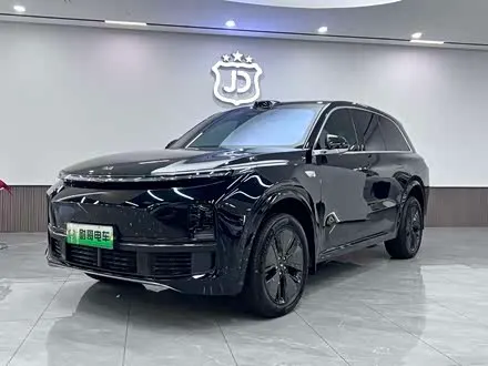 LI AUTO L8 — из Китая под ключ