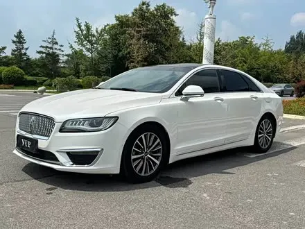 LINCOLN MKZ 2017