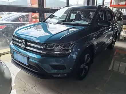 VOLKSWAGEN THARU — из Китая под ключ